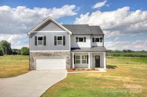 1655 Woolie Rd, Lincolnton, NC 28092