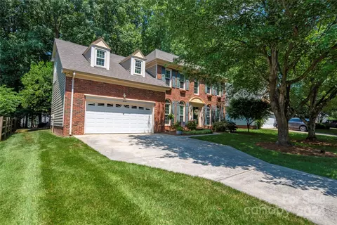 16036 Wynfield Creek Pkwy, Huntersville, NC 28078