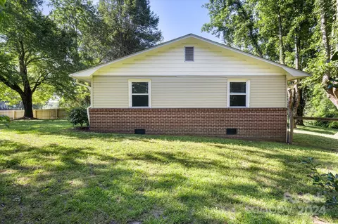 5739 Nc Hwy 9 Hwy, Mill Spring, NC 28756 photo 34