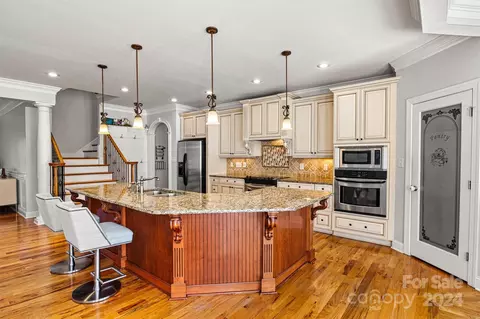 126 43rd Avenue Nw Dr NW, Hickory, NC 28601 photo 13