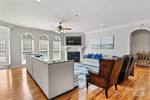 126 43rd Avenue Nw Dr NW, Hickory, NC 28601 photo 10