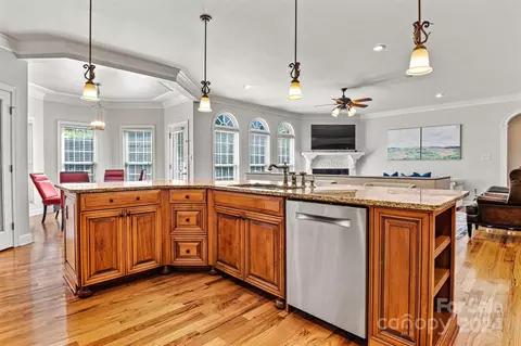 126 43rd Avenue Nw Dr NW, Hickory, NC 28601 photo 14