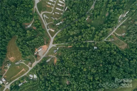 15 Meadows Town Rd, Marshall, NC 28753 photo 13