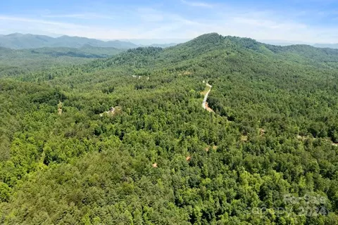 1831 John Wilson 3 4 Ln #3 & 4, Collettsville, NC 28645