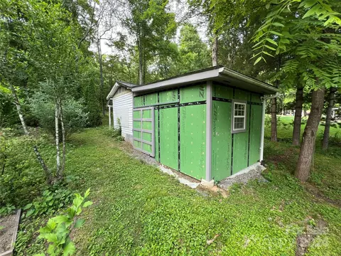 1 Bear Trl, Fairview, NC 28730 photo 30