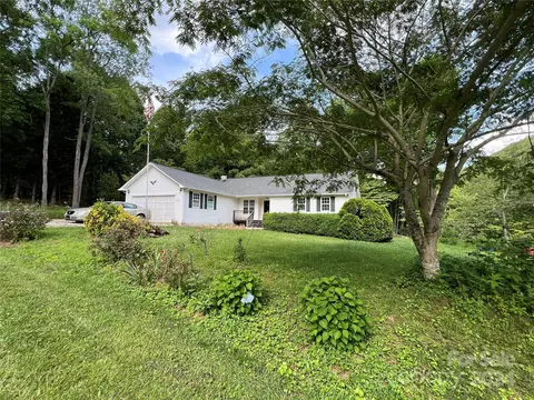 1 Bear Trl, Fairview, NC 28730 photo 2