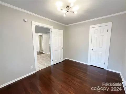 Bedroom - 19 Th St, Hickory, NC 28602 photo 3 of 5