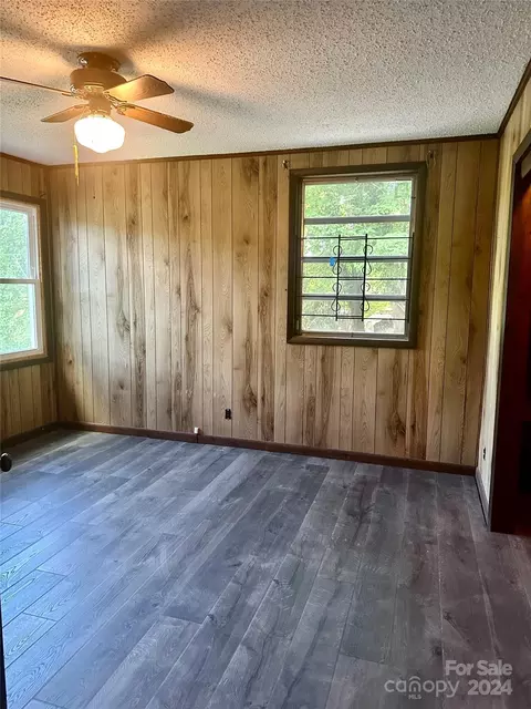 Bedroom - 99 Summertime Dr, Nebo, NC 28761 photo 3 of 4