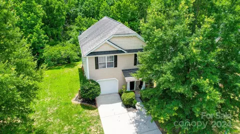 5000 Oak Pasture Ln, Charlotte, NC 28269