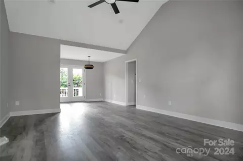 Living - 201 Laurel Ave, Grover, NC 28073 photo 1 of 3