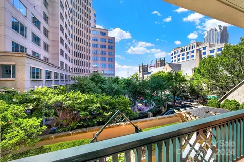 530 N Church St, Charlotte, NC 28202