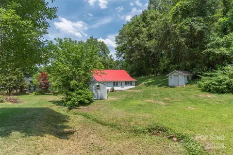 Exterior - 5234 Old Clyde Rd, Clyde, NC 28721 photo 8 of 8