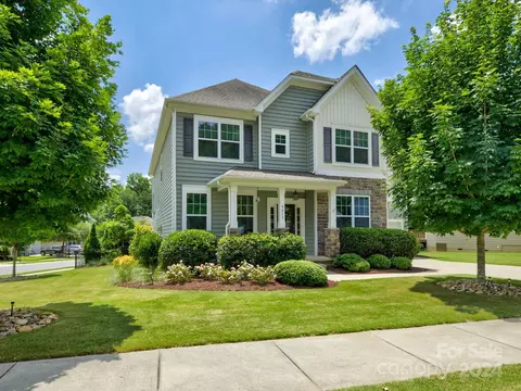 5813 Dinsmore Ln, Belmont, NC 28012