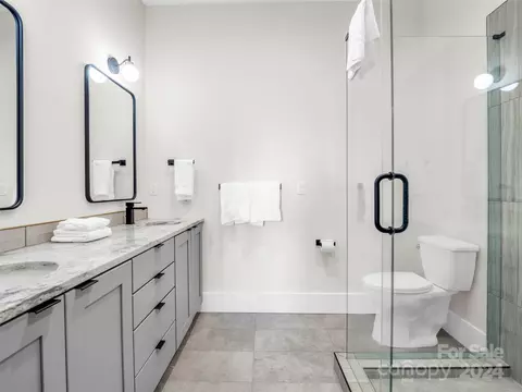 Bath - 299 W Haddington Dr, Mill Spring, NC 28756 photo 4 of 6
