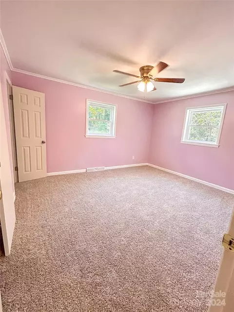 Bedroom - 33226 Hobe Rd, Albemarle, NC 28001 photo 1 of 6