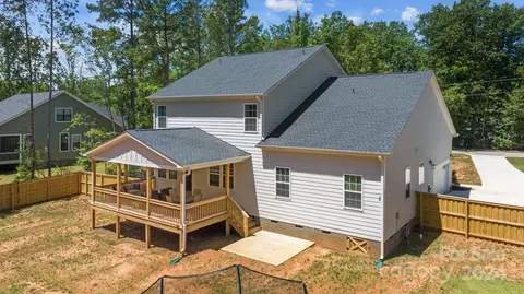 Exterior - 584 Shepherd Ln, Clover, SC 29710 photo 11 of 11