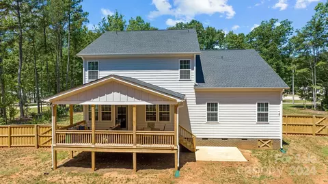 Exterior - 584 Shepherd Ln, Clover, SC 29710 photo 10 of 11