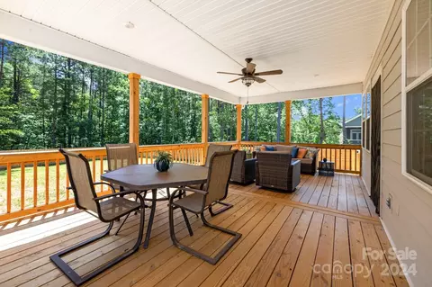 Exterior - 584 Shepherd Ln, Clover, SC 29710 photo 6 of 11