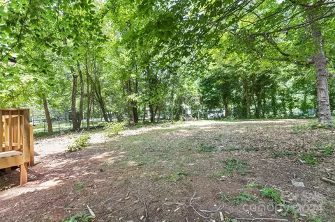 Exterior - 309 E Division Ave, Salisbury, NC 28144 photo 6 of 7