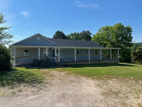 354 Mt Pleasant Church Rd, Marion, NC 28752