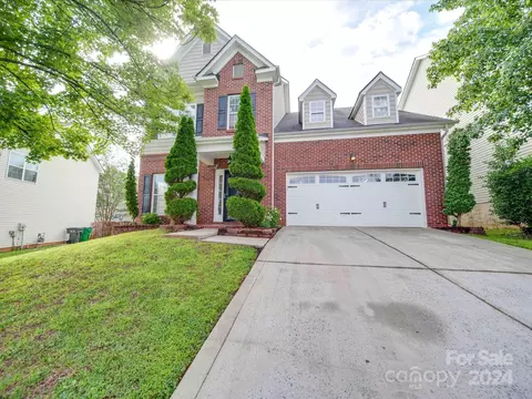 11409 Callahan Mill Dr, Charlotte, NC 28213