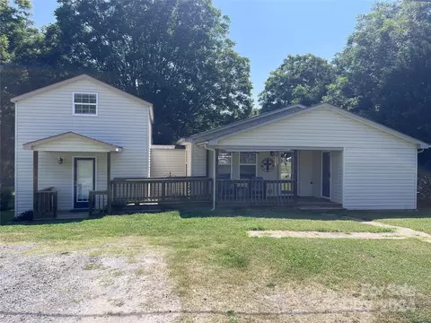 114 N Carpenter St, Gastonia, NC 28054