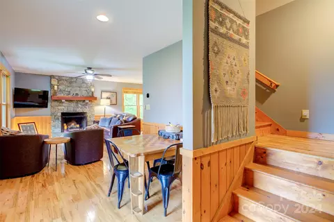 192 Travis Trl, Vilas, NC 28692 photo 5