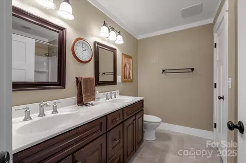 Bath - 232 Sanctuary Way, Marshall, NC 28753 photo 4 of 5