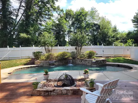 181 Winding Brook Way, Statesville, NC 28625