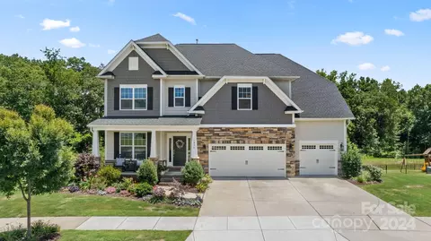 1036 Thomas Knapp Pkwy, Fort Mill, SC 29715