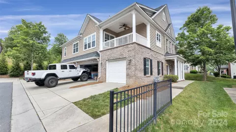 11111 Ascoli Pl, Charlotte, NC 28277