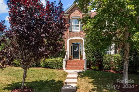 101 N Kimberly Rd, Davidson, NC 28036 photo 2