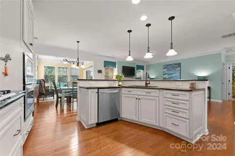 1047 Baldwin Dr, Lancaster, SC 29720 photo 8