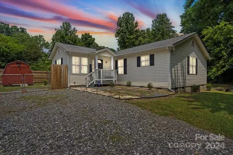 150 Waco Ave, Kannapolis, NC 28083