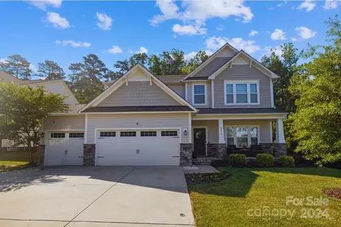5014 Stonehill Ln, Matthews, NC 28104