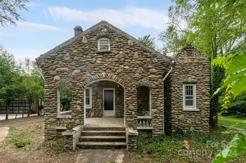 1 Griffing Blvd, Asheville, NC 28804