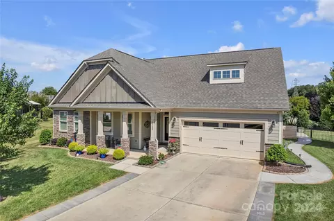 1500 Post Ct, Gastonia, NC 28054