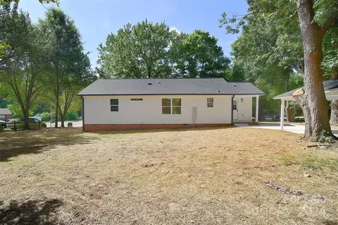 Exterior - 1604 Tower Ct, Monroe, NC 28112 photo 2 of 2