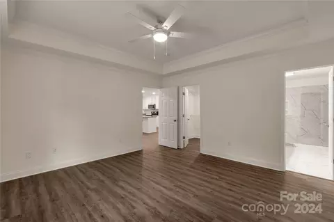 352 Rainbow Cir, Clover, SC 29710 photo 11
