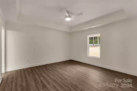 352 Rainbow Cir, Clover, SC 29710 photo 10