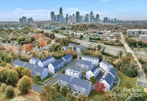 3023 Jolene Ct, Charlotte, NC 28206