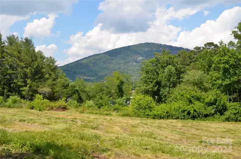 10 Harbinger Way, Asheville, NC 28803