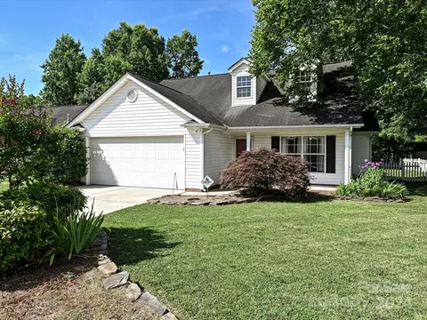 1007 Cranston Crossing Pl, Indian Trail, NC 28079