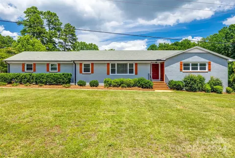 109 Allen St, Belmont, NC 28012