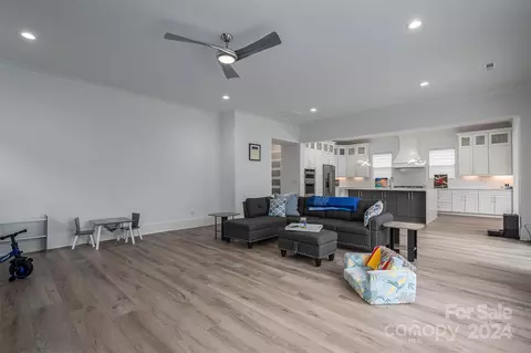 Living - 811 Naples Dr, Davidson, NC 28036 photo 4 of 4