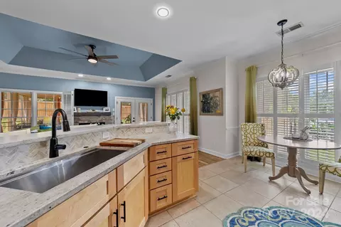 8127 Forest Shadow Cir, Cornelius, NC 28031 photo 24