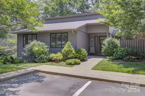460 Crowfields Dr, Asheville, NC 28803