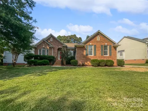 4339 Esherwood Ln, Charlotte, NC 28270
