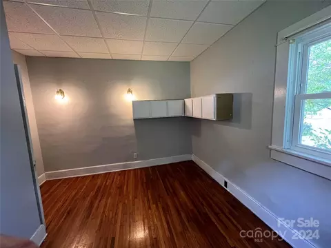 Bedroom - 804 Rutherford Rd, Marion, NC 28752 photo 1 of 5