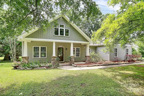 13326 Phillips Rd, Matthews, NC 28105